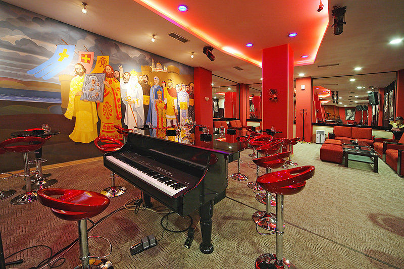 Meridian Hotel Bolyarski Veliko Tarnovo Luaran gambar